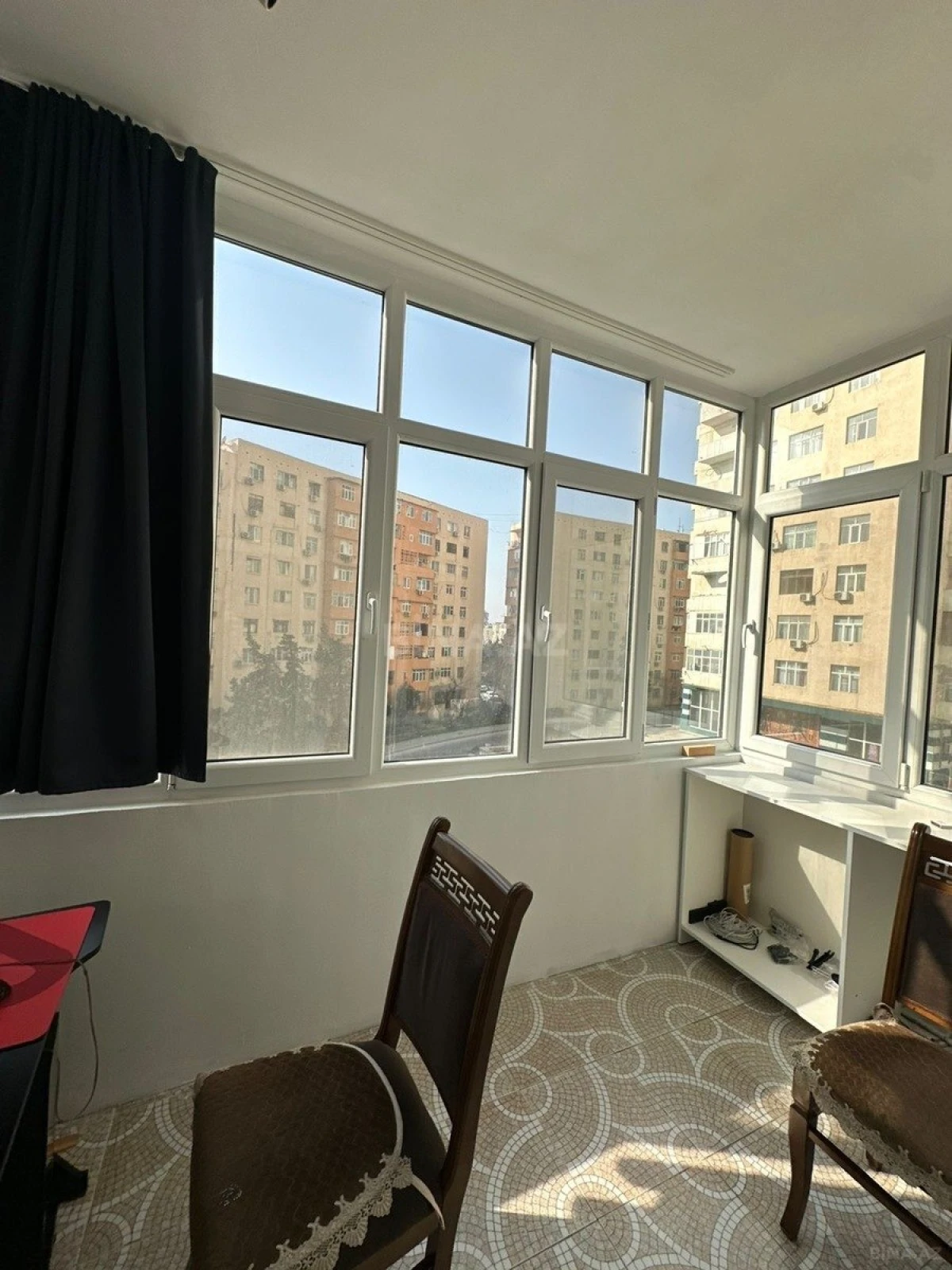 Satılır 2 otaqlı mənzil 94 m²