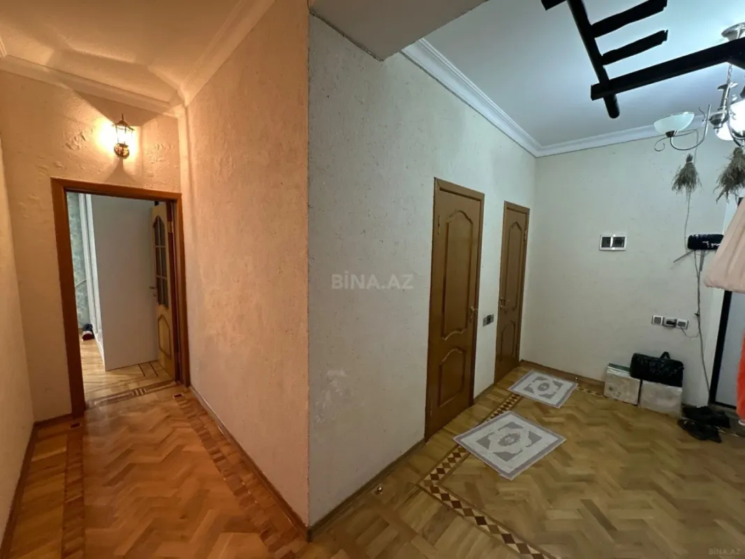 Satılır 2 otaqlı mənzil 94 m²