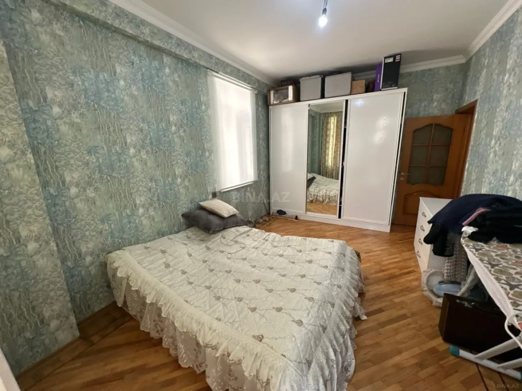 Satılır 2 otaqlı mənzil 94 m²
