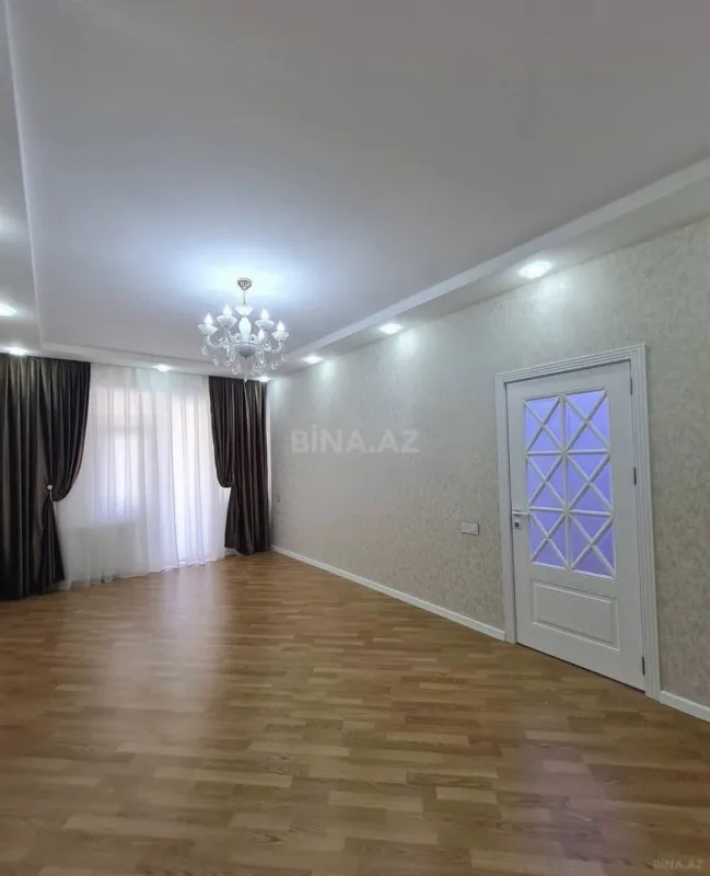 Satılır 2 otaqlı mənzil 67 m²