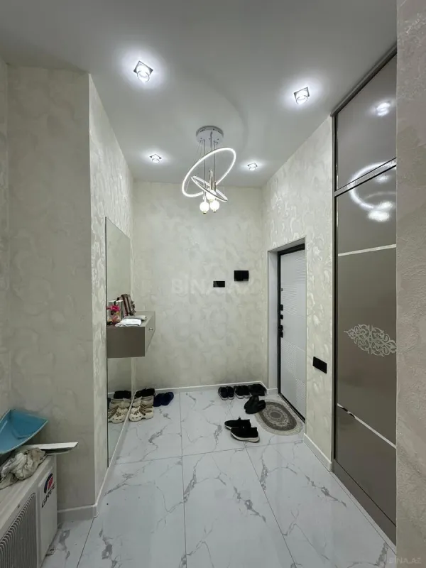 Satılır 2 otaqlı mənzil 59 m²