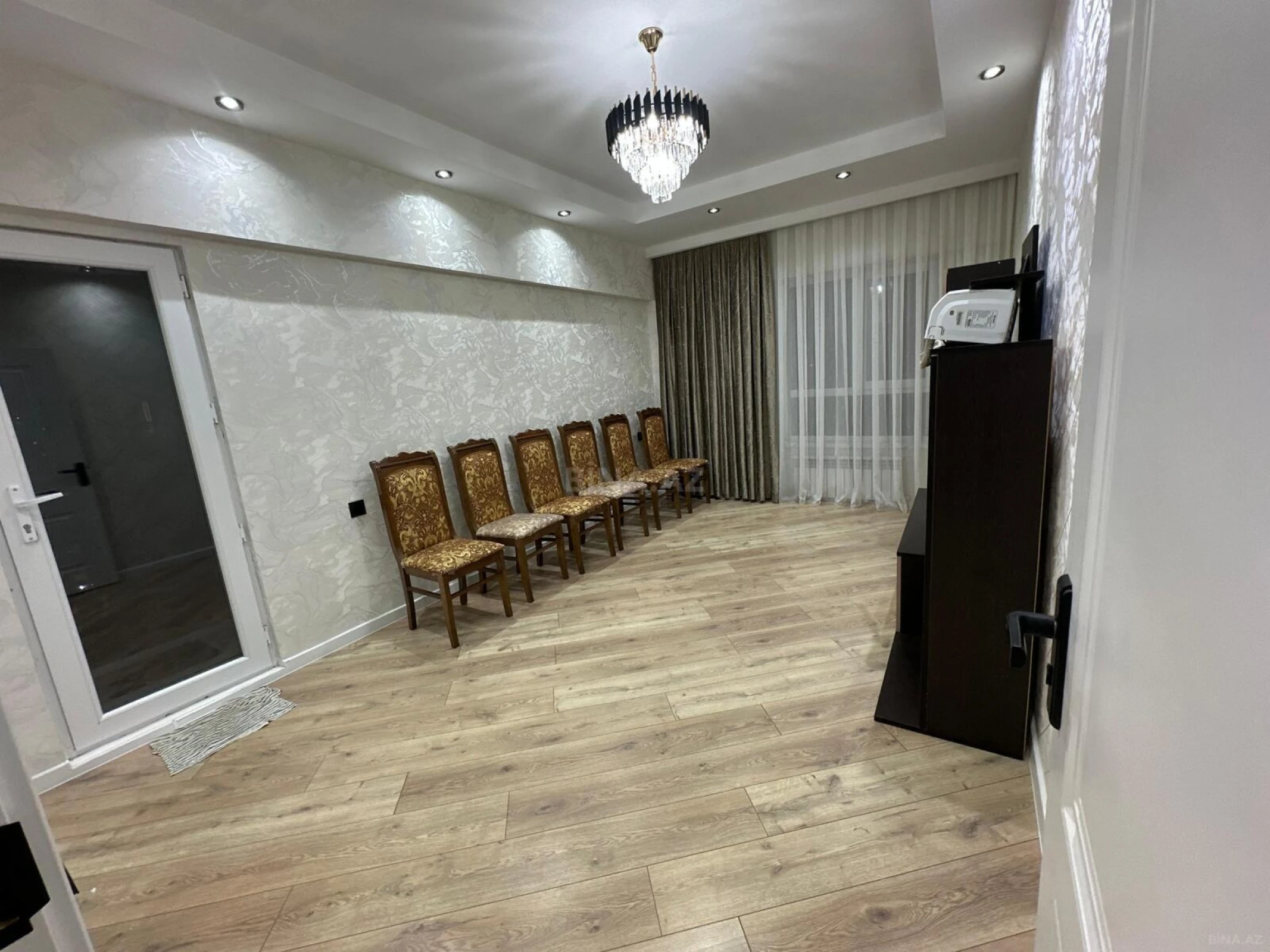 Satılır 2 otaqlı mənzil 59 m²