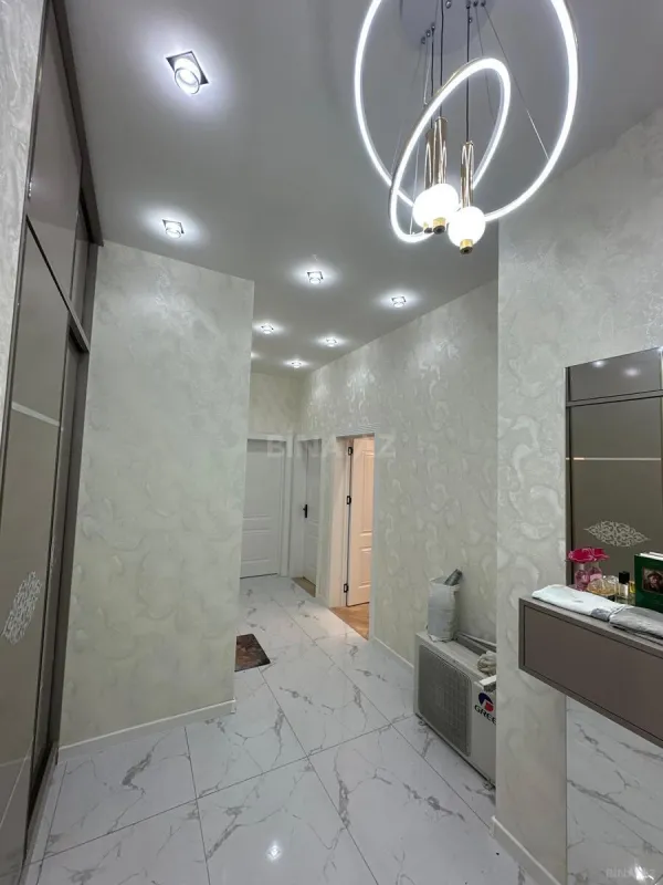 Satılır 2 otaqlı mənzil 59 m²