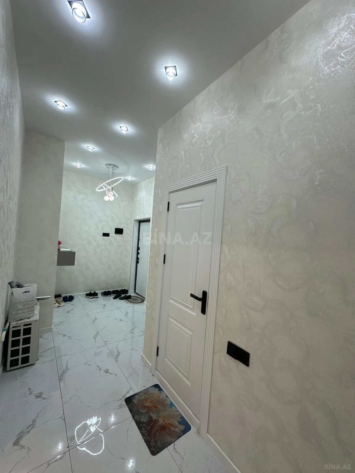 Satılır 2 otaqlı mənzil 59 m²