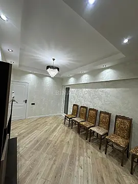 Satılır 2 otaqlı mənzil 59 m²