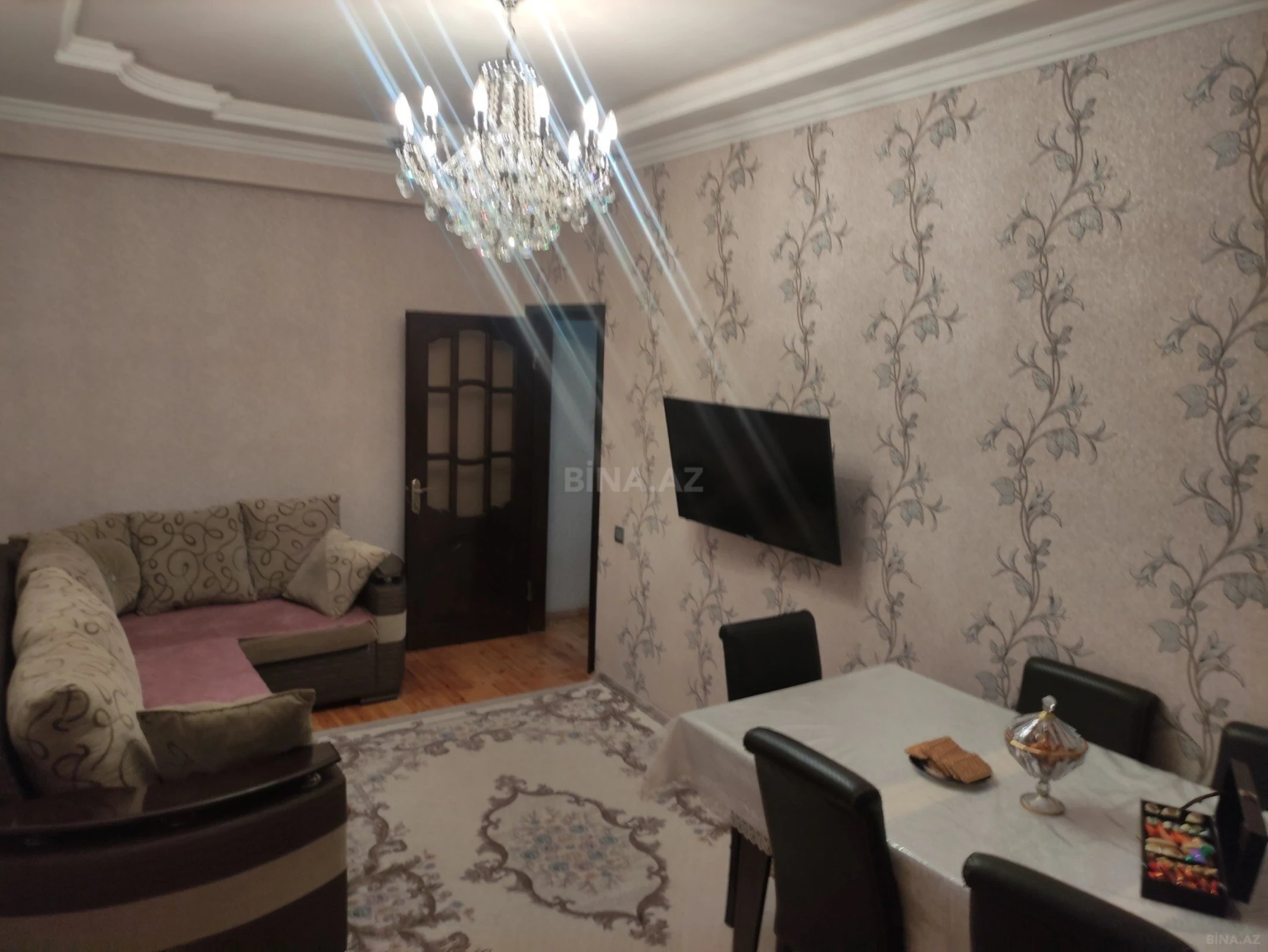 Satılır 2 otaqlı mənzil 55.6 m²