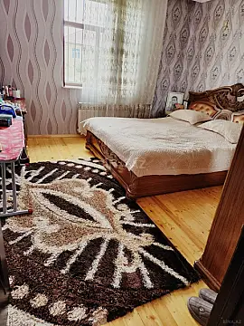 Satılır 5 otaqlı həyət evi 143 m²