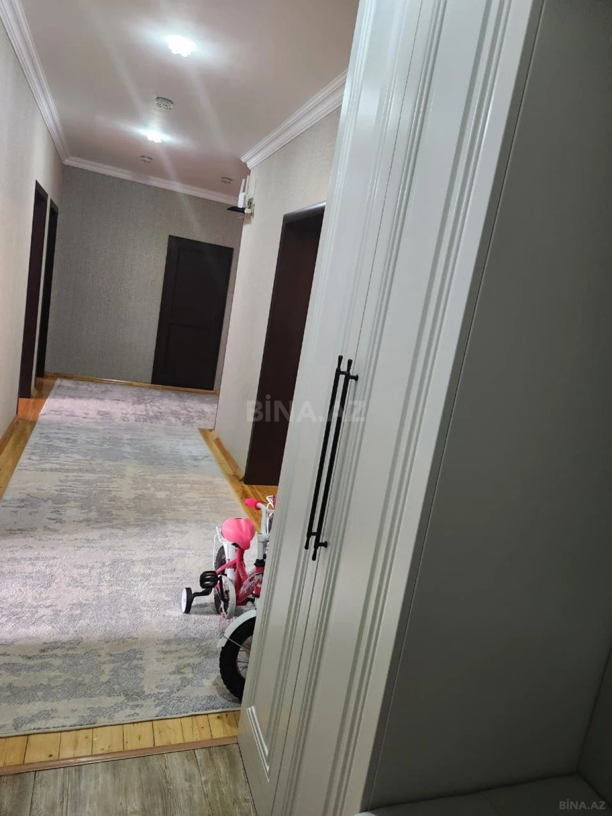 Satılır 5 otaqlı həyət evi 143 m²