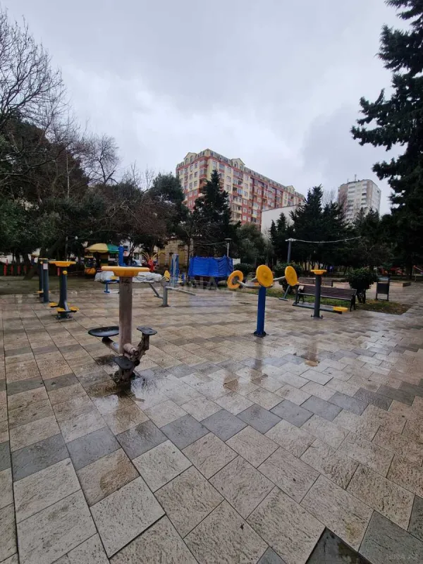 Satılır 2 otaqlı mənzil 55 m²