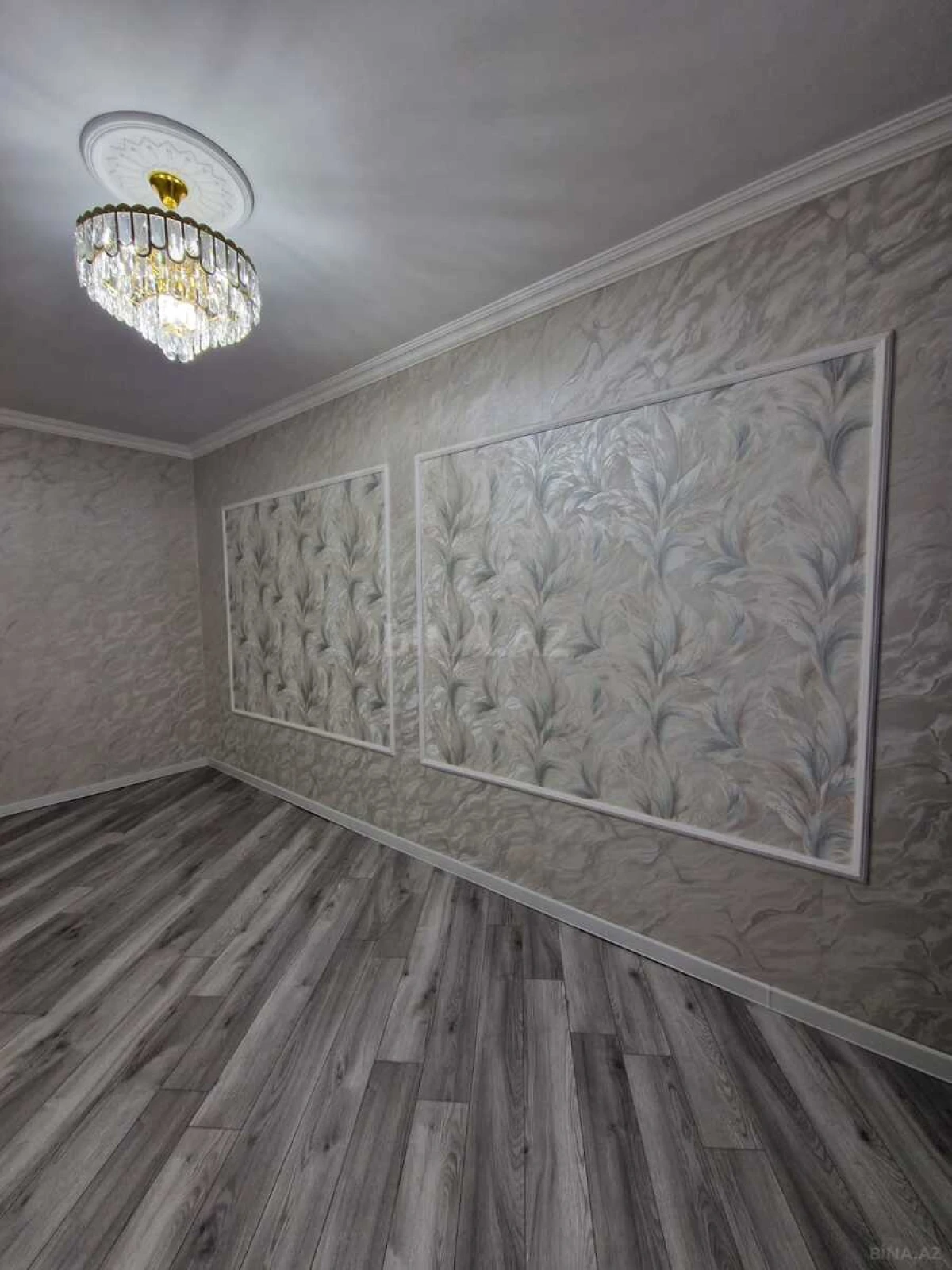 Satılır 2 otaqlı mənzil 55 m²