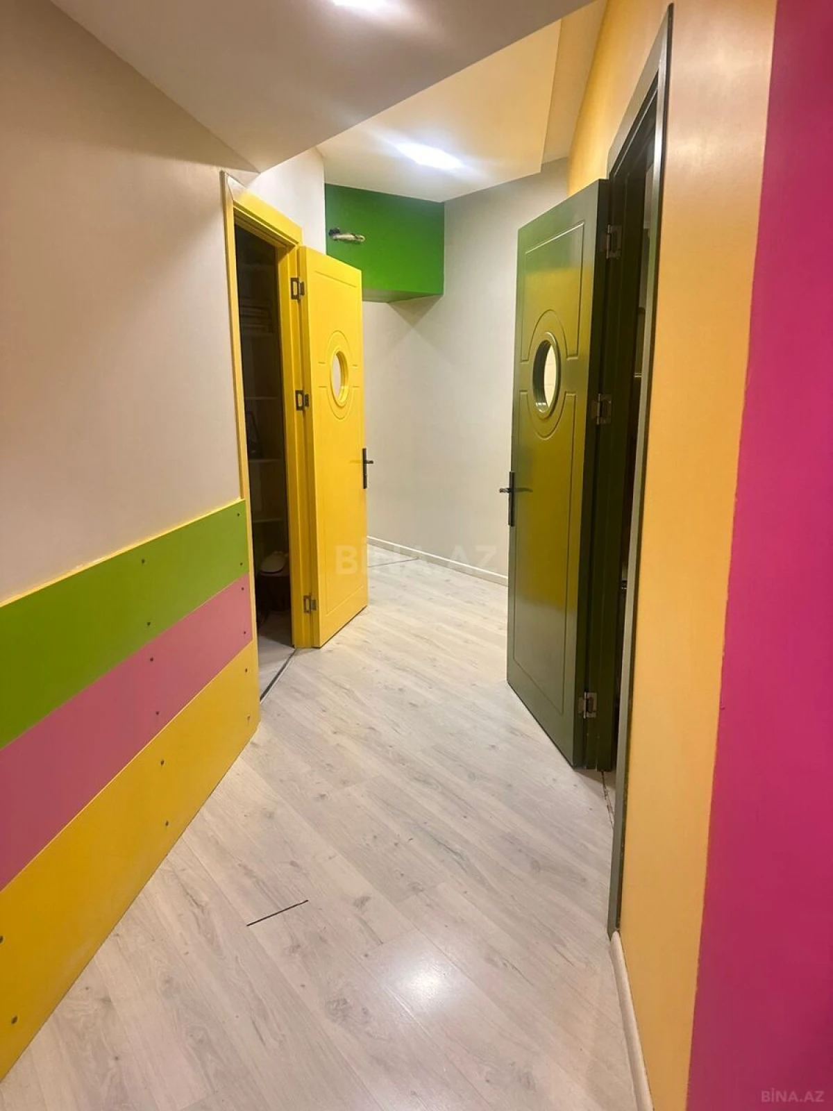 Satılır obyekt 780 m²