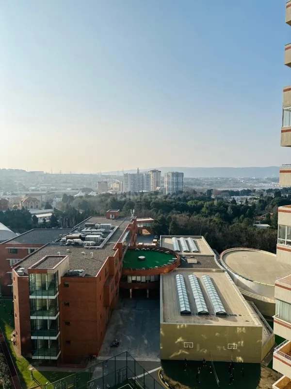 Satılır 3 otaqlı mənzil 168 m²