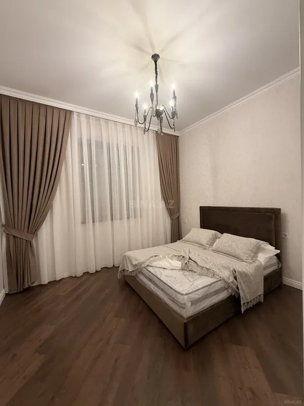 Satılır 4 otaqlı həyət evi 140 m²