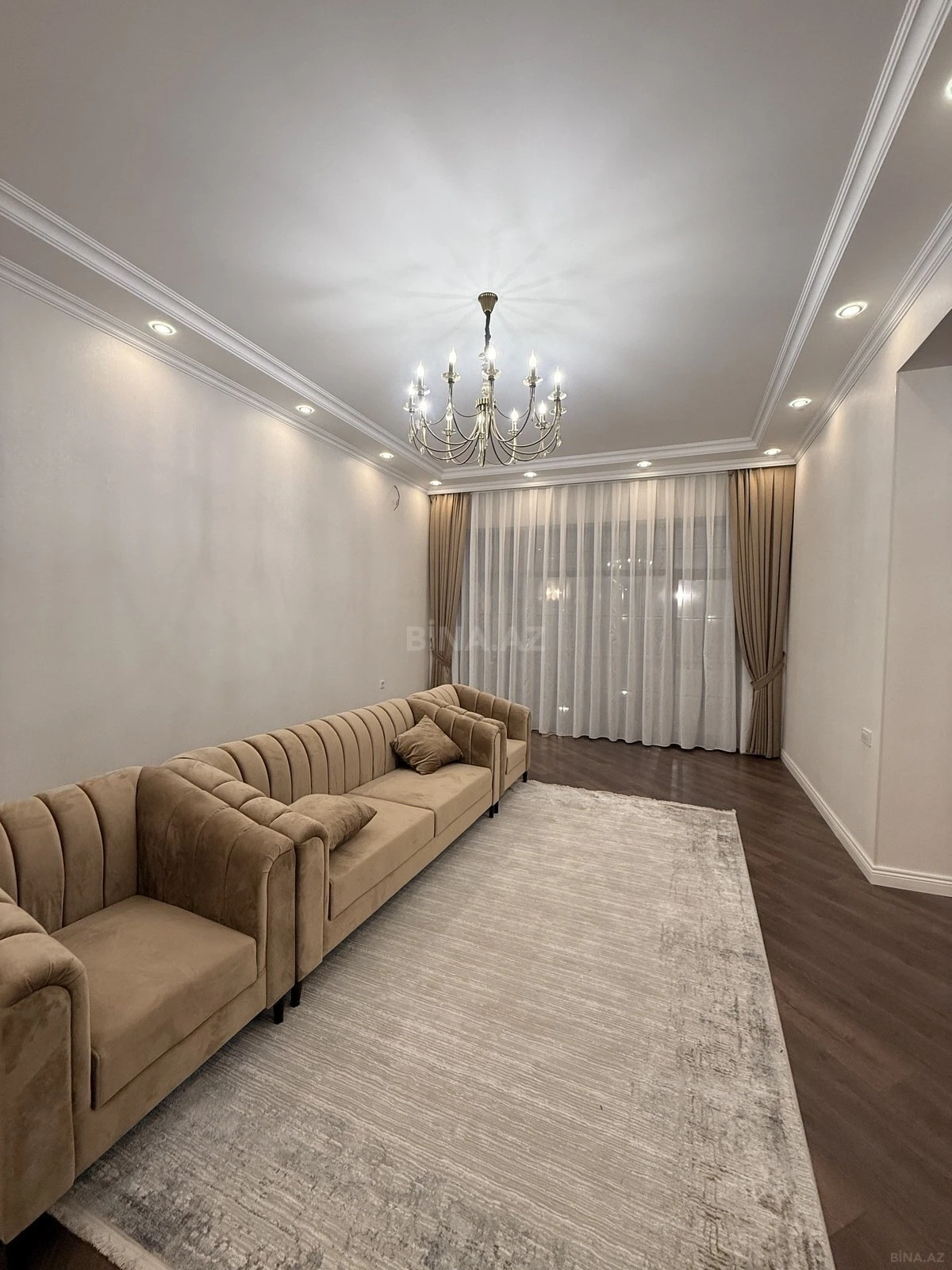 Satılır 4 otaqlı həyət evi 140 m²