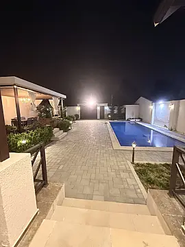 Satılır 4 otaqlı həyət evi 140 m²