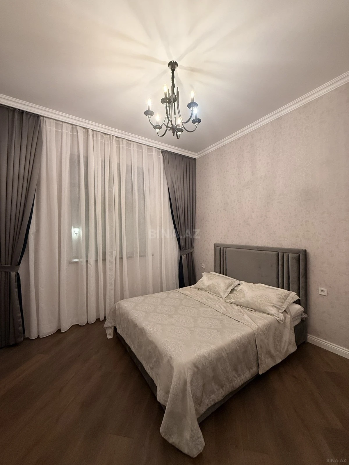 Satılır 4 otaqlı həyət evi 140 m²