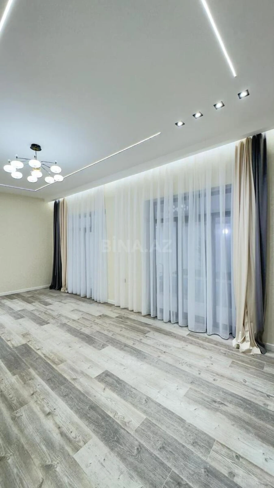 Satılır 4 otaqlı həyət evi 160 m²