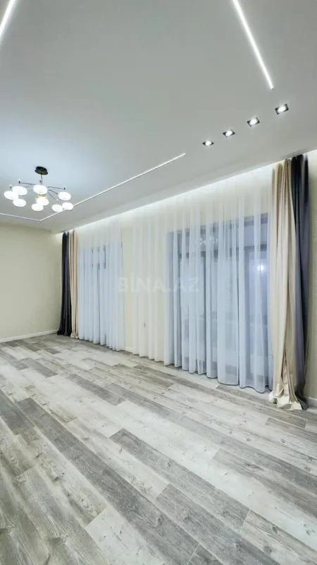 Satılır 4 otaqlı həyət evi 160 m²