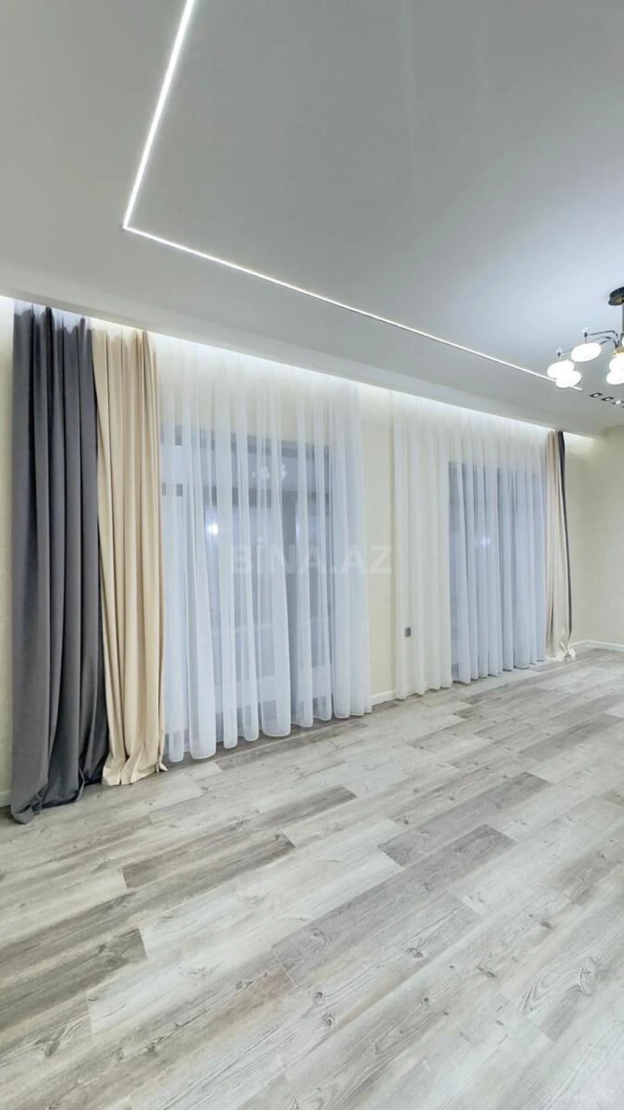 Satılır 4 otaqlı həyət evi 160 m²