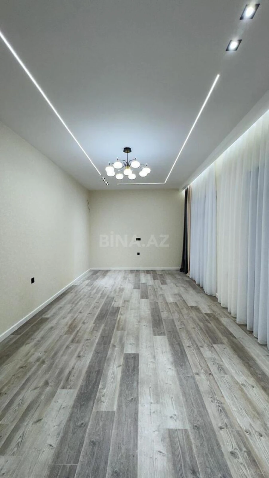 Satılır 4 otaqlı həyət evi 160 m²