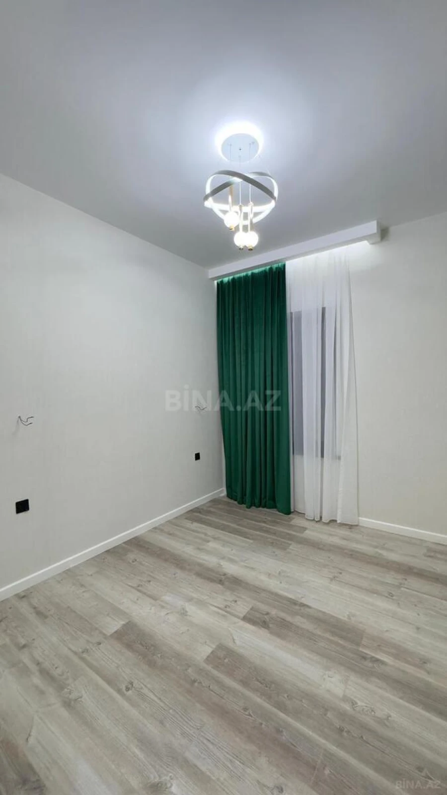 Satılır 4 otaqlı həyət evi 160 m²