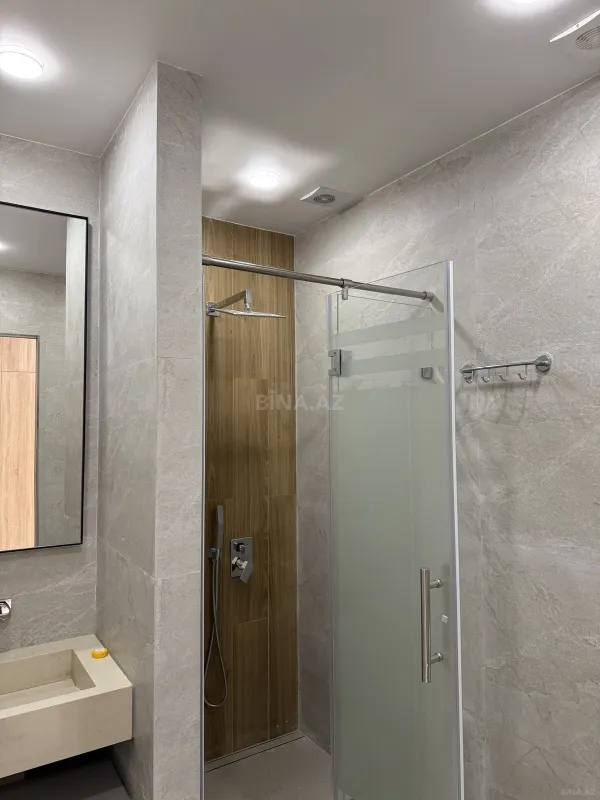 Kirayə verilir 3 otaqlı mənzil 108 m²