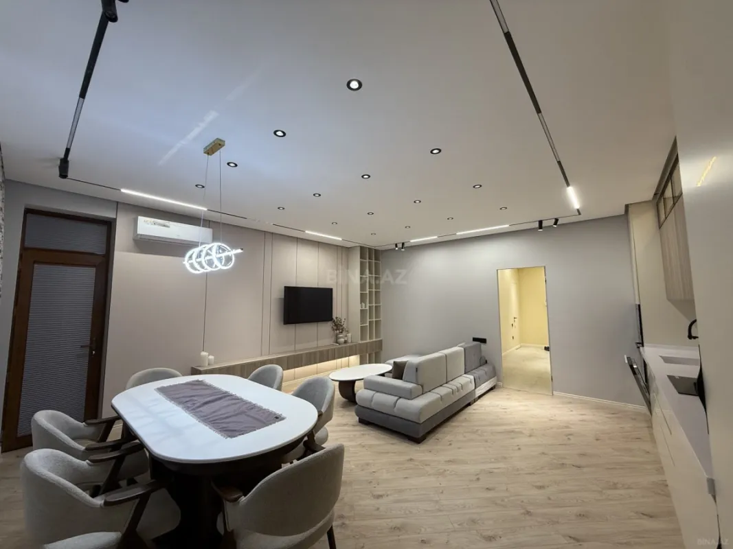 Kirayə verilir 3 otaqlı mənzil 108 m²