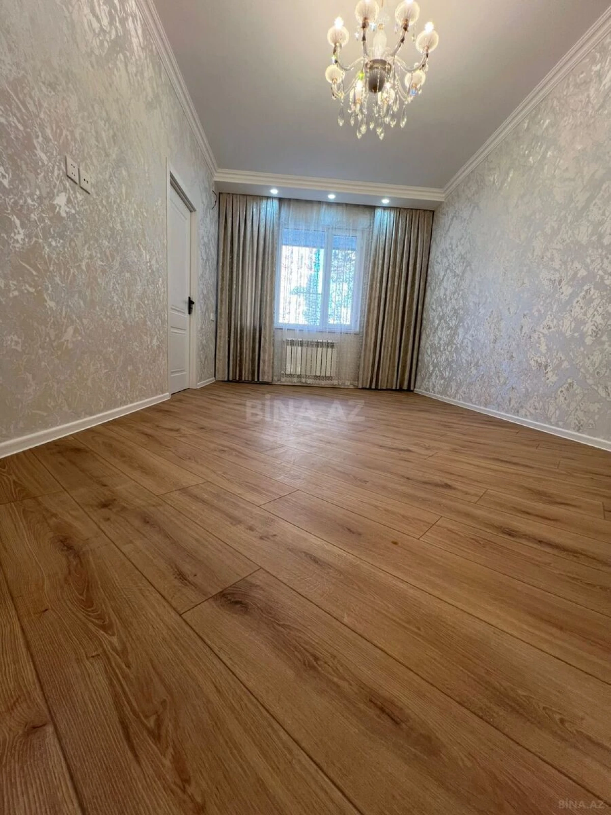 Satılır 2 otaqlı mənzil 58 m²