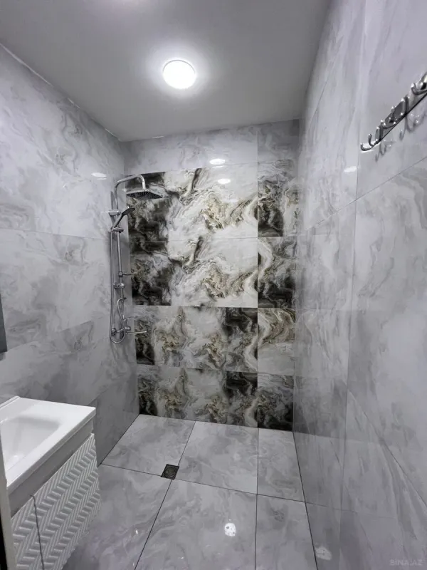 Satılır 2 otaqlı mənzil 58 m²