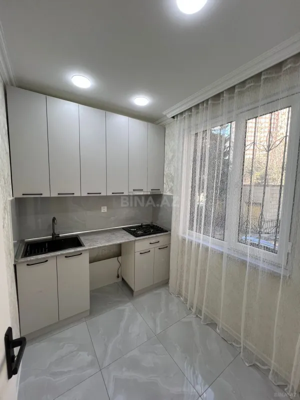 Satılır 2 otaqlı mənzil 58 m²