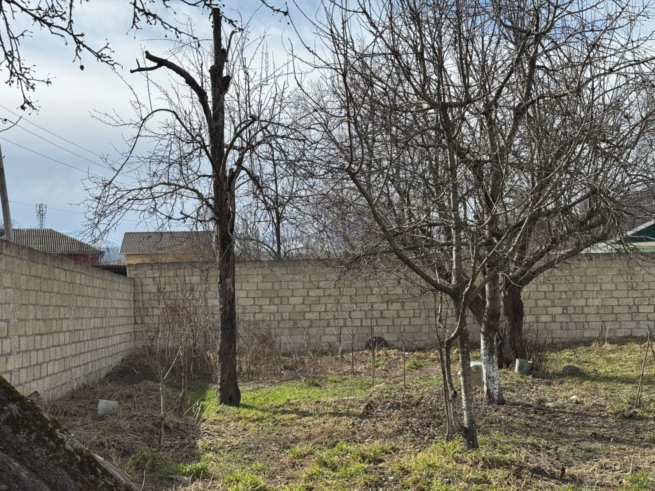 Satılır torpaq sahəsi 10 m²