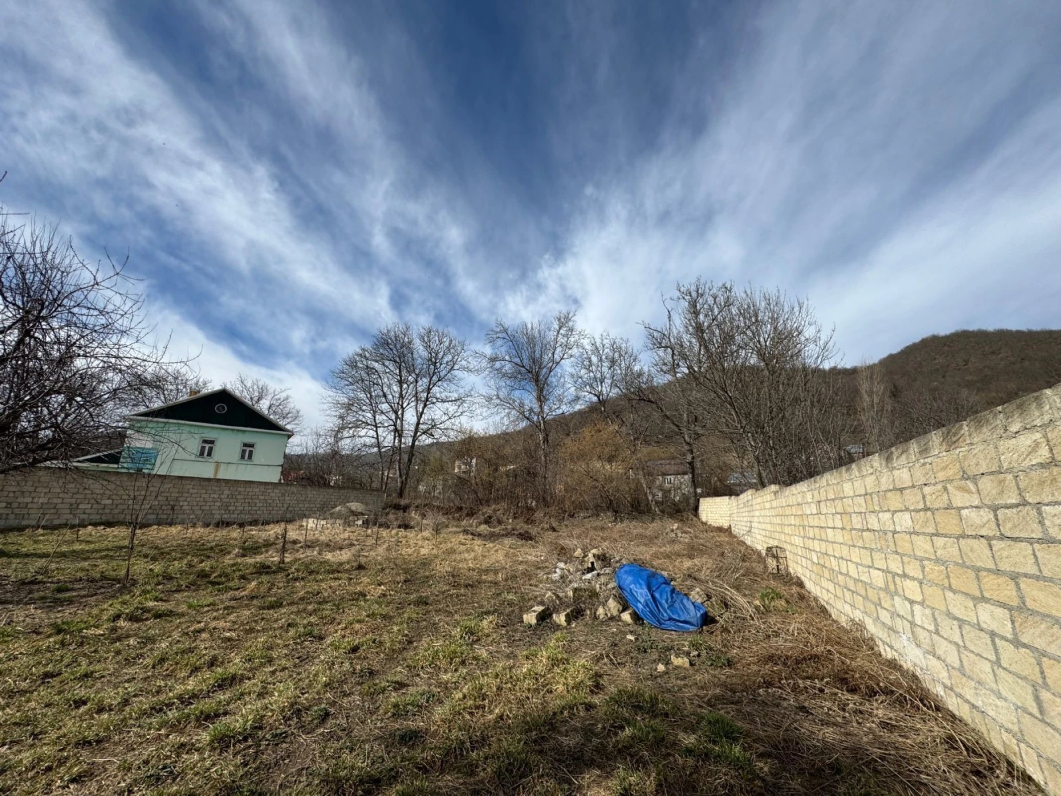 Satılır torpaq sahəsi 10 m²