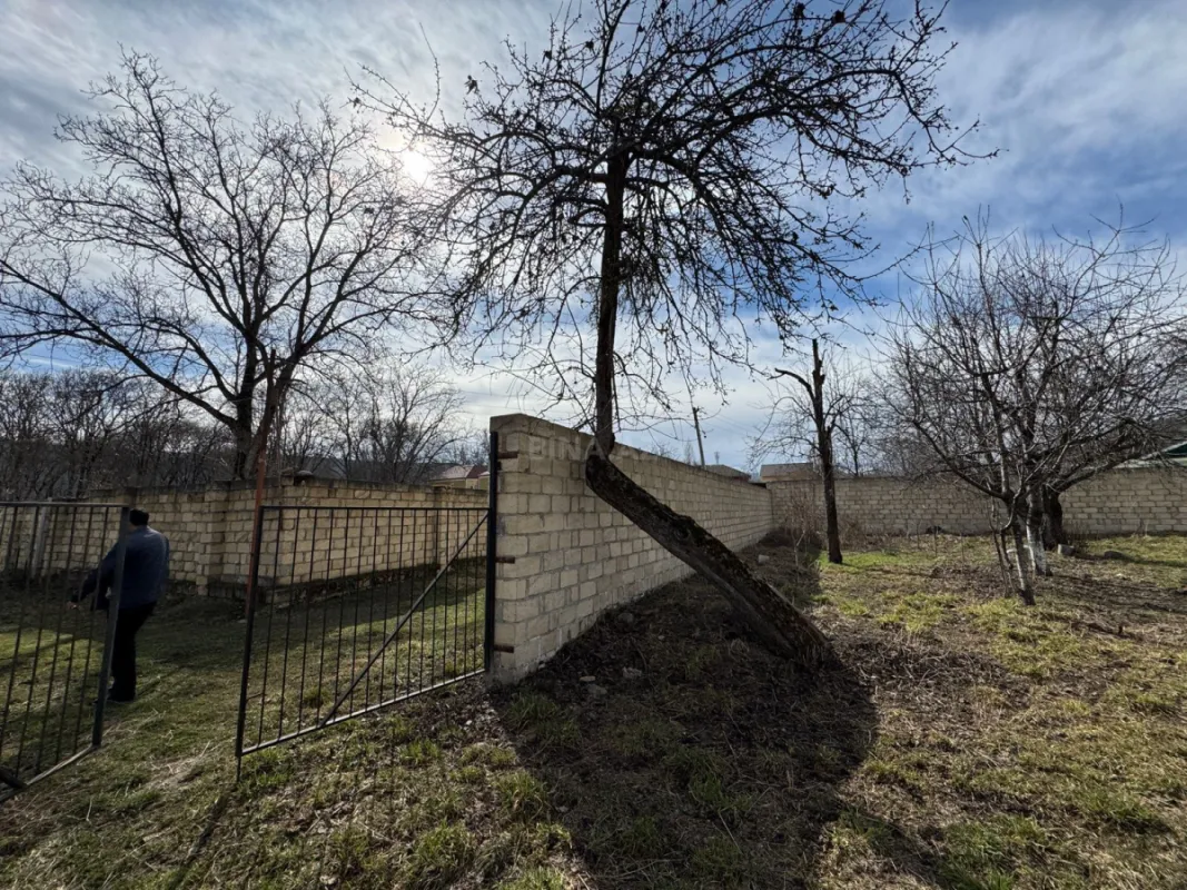 Satılır torpaq sahəsi 10 m²