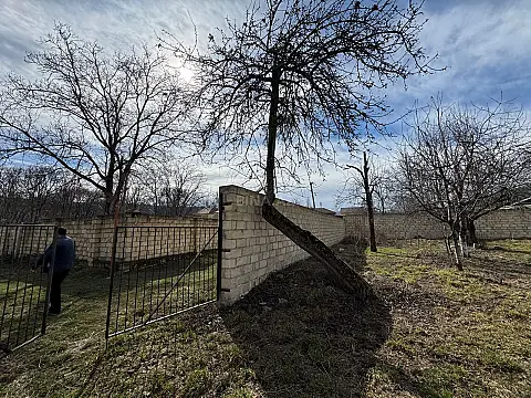 Satılır torpaq sahəsi 10 m²