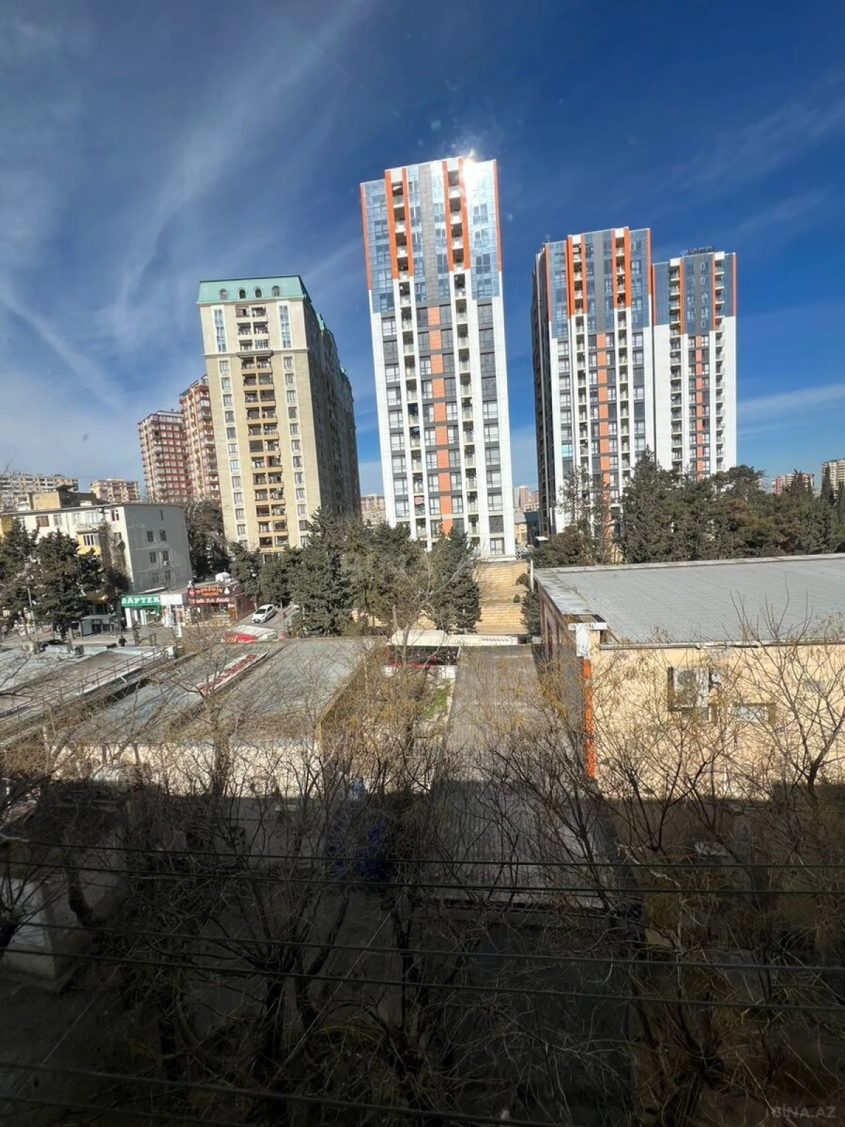 Satılır 2 otaqlı mənzil 55 m²