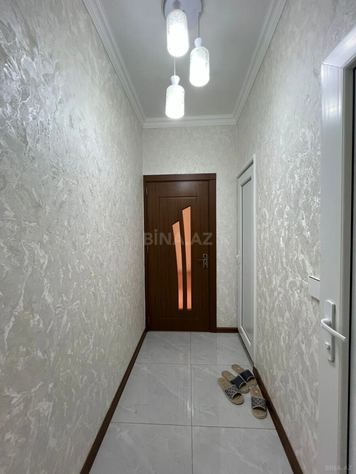 Satılır 2 otaqlı mənzil 55 m²