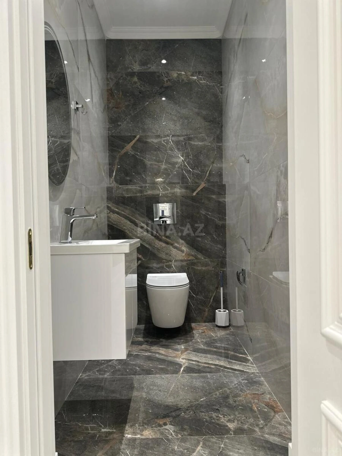 Kirayə verilir 2 otaqlı mənzil 115 m²