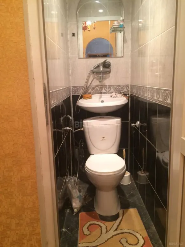 Kirayə verilir 6 otaqlı mənzil 300 m²