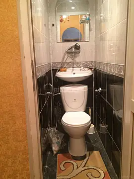 Kirayə verilir 6 otaqlı mənzil 300 m²