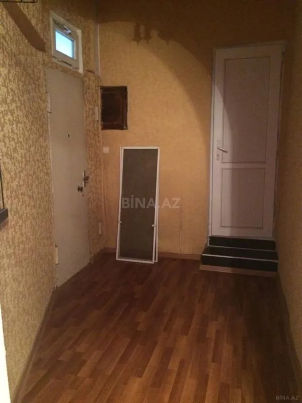 Kirayə verilir 6 otaqlı mənzil 300 m²