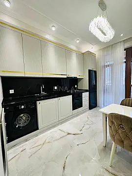 Satılır 2 otaqlı mənzil 115 m² — Bakı, 5-ci mikrorayon 2 otaq 115.00 m²