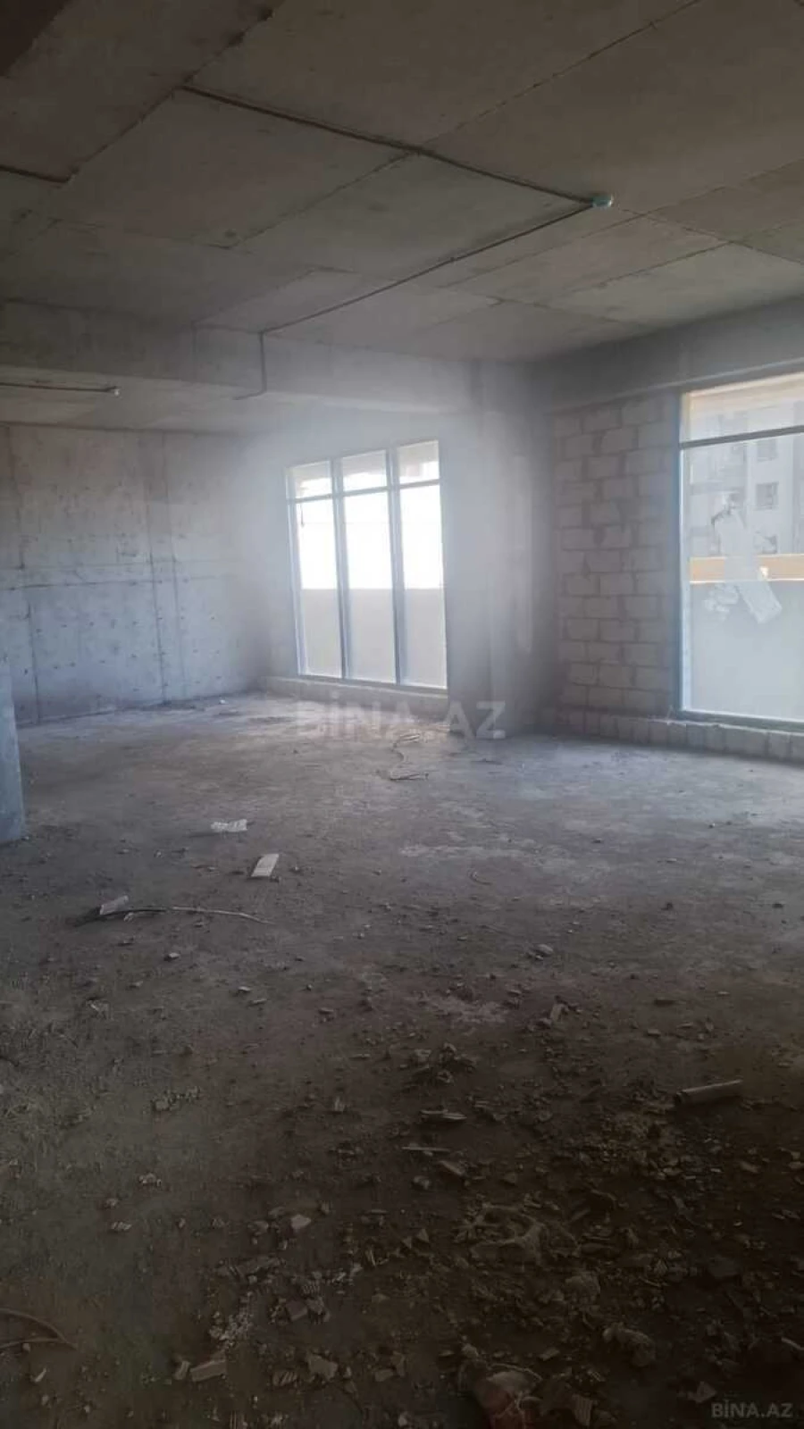 Satılır obyekt 600 m²