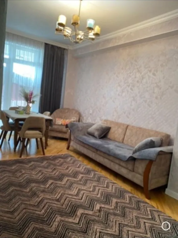 Satılır 2 otaqlı mənzil 62 m²