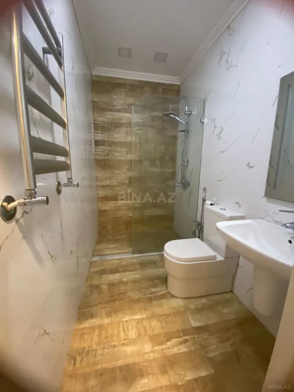 Satılır 2 otaqlı mənzil 62 m²