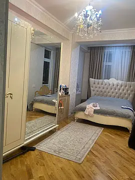 Satılır 2 otaqlı mənzil 62 m²
