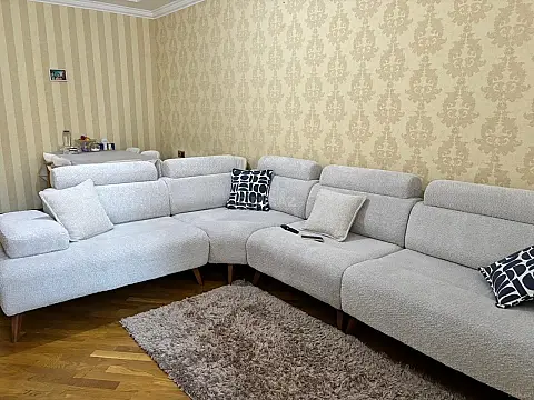 Satılır 2 otaqlı mənzil 60 m² — Bakı, İnşaatçılar 2 otaq 60.00 m²