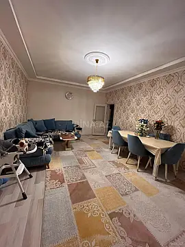 Satılır 4 otaqlı həyət evi 150 m²