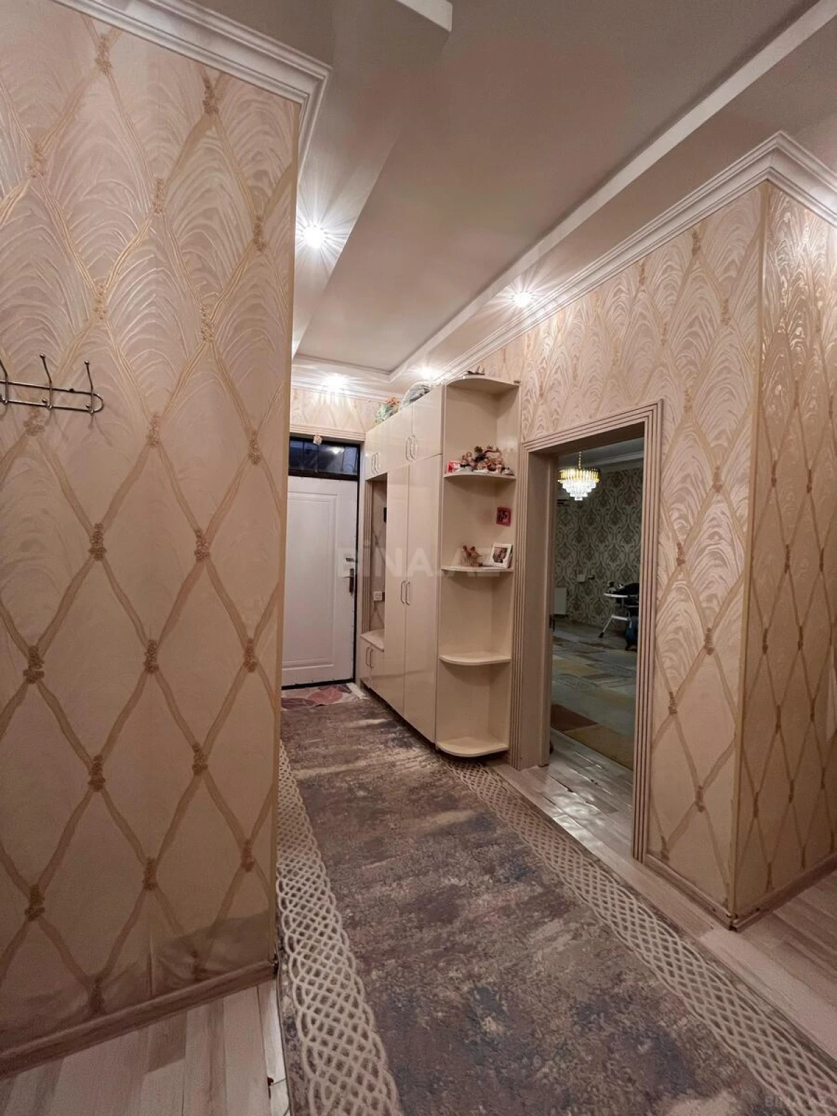 Satılır 4 otaqlı həyət evi 150 m²