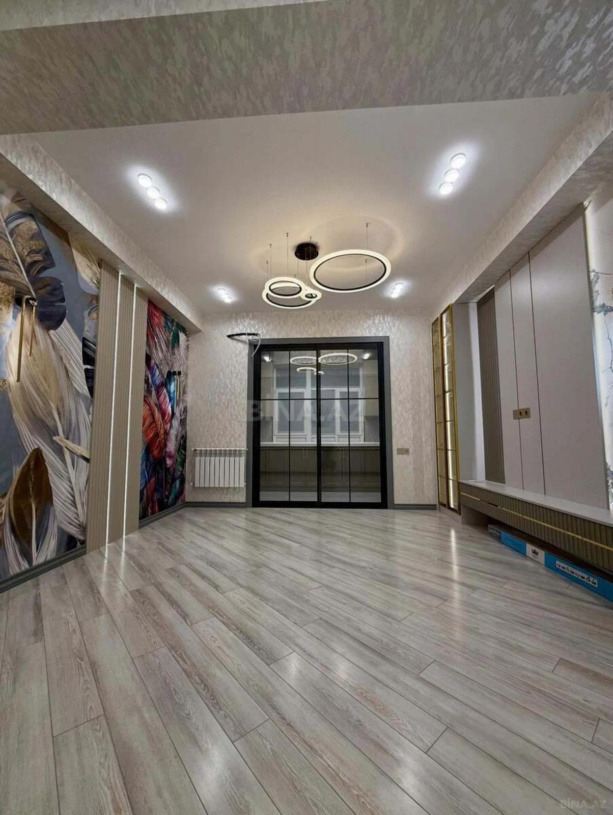 Satılır 3 otaqlı mənzil 94 m²