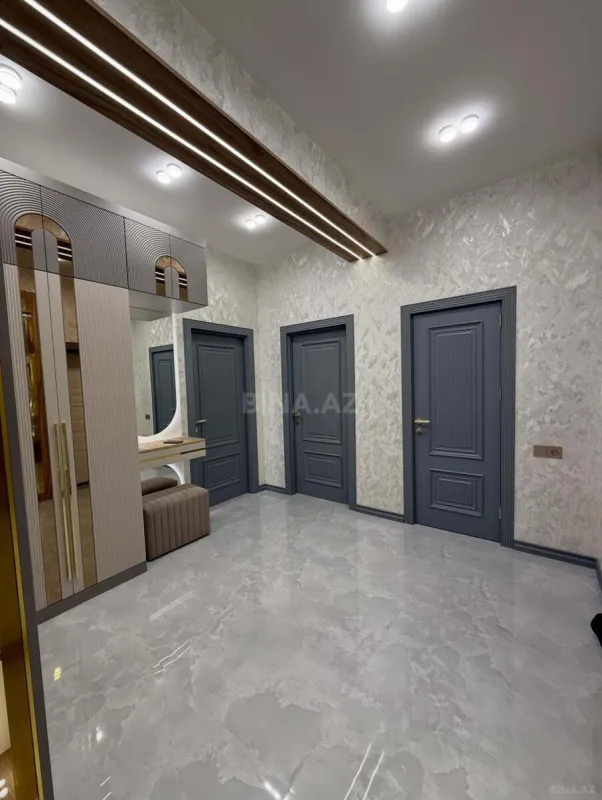 Satılır 3 otaqlı mənzil 94 m²